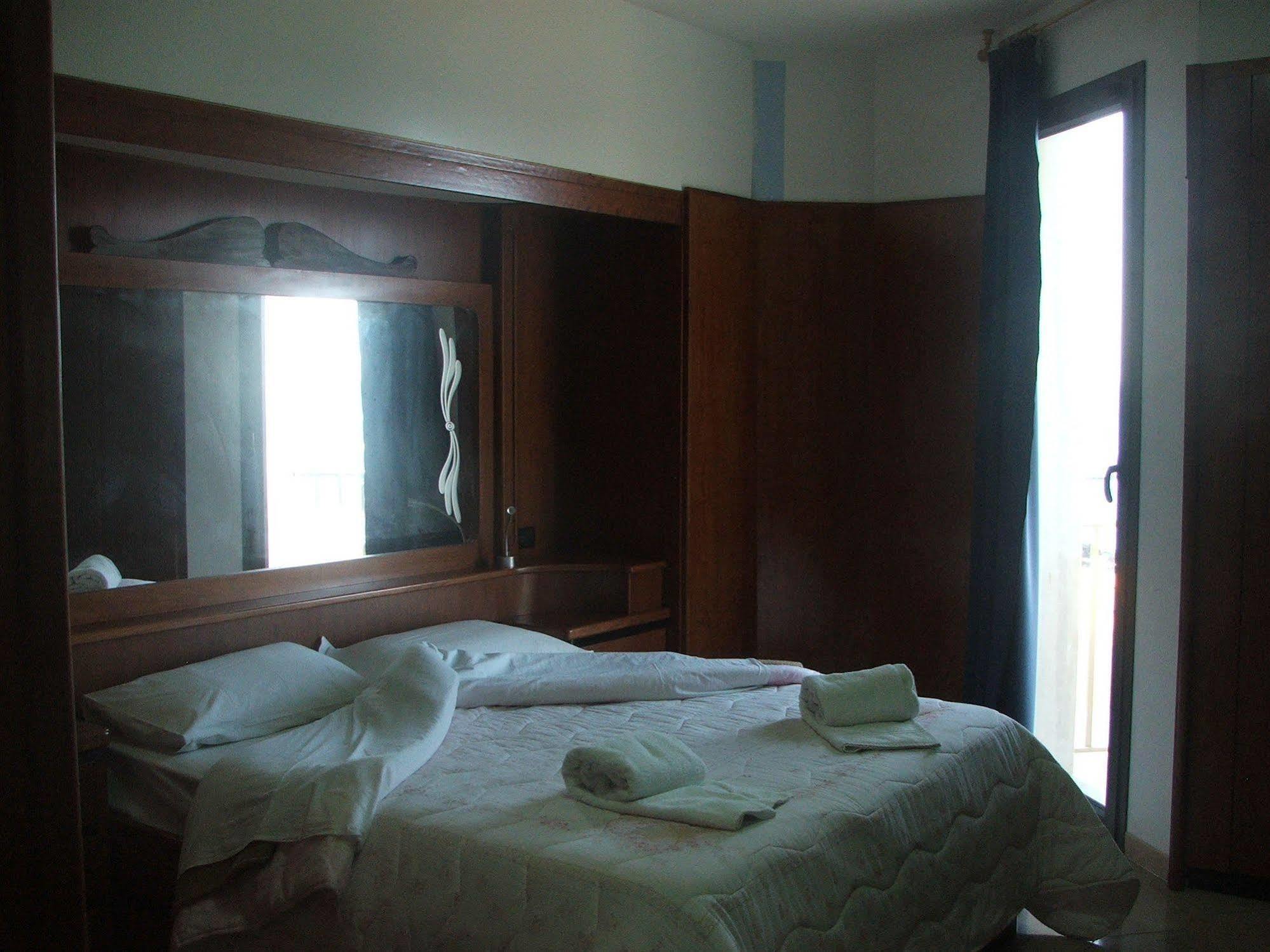 Hotel Vittorio Portopalo Di Capo Passero Zewnętrze zdjęcie